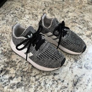 Toddler adidas running shoes